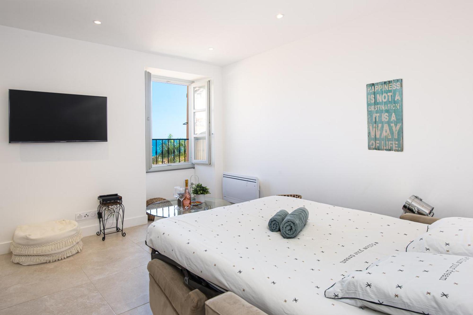 Palm Riviera - Vieille Ville De Menton - Vue Mer Exteriör bild